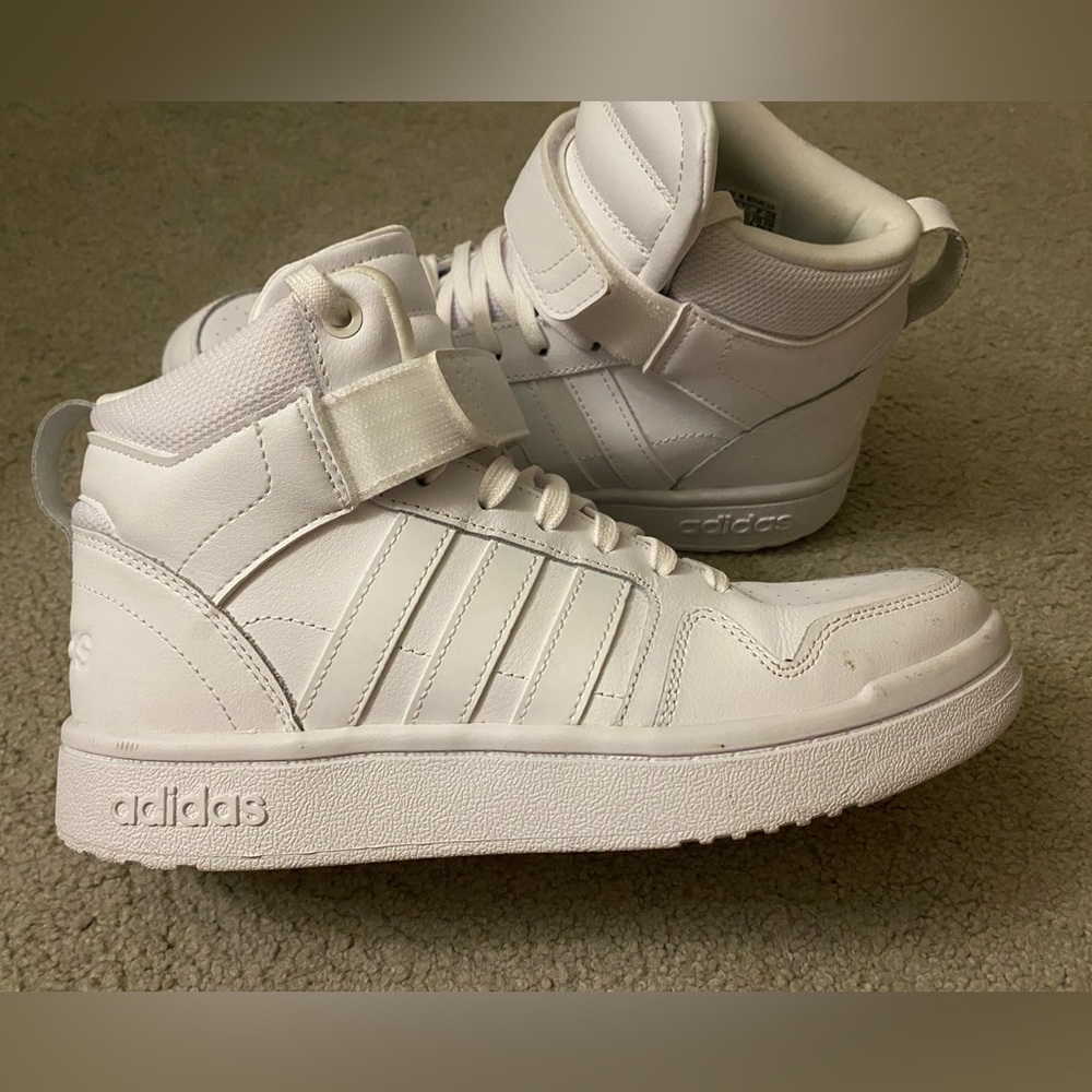 Women’s Adidas Cloudfoam Super hightop sneaker